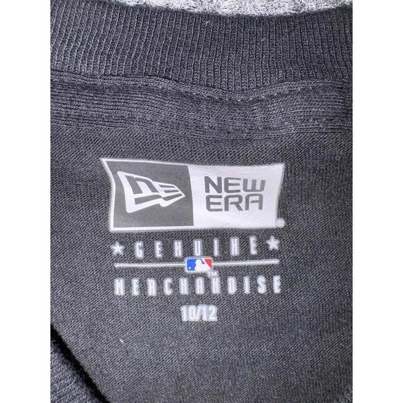 New Era Black NY Yankees Sugar Skull T-shirt Dia de Los Muertos Boys Size 10/12 - Picture 4 of 9